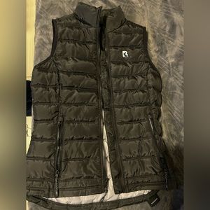 Black puffer vest